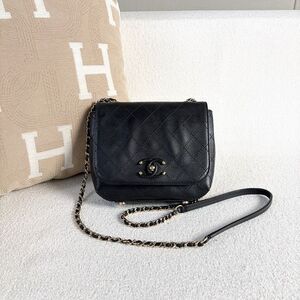 Chanel Women Pre-Loved Bag Very Good Condition